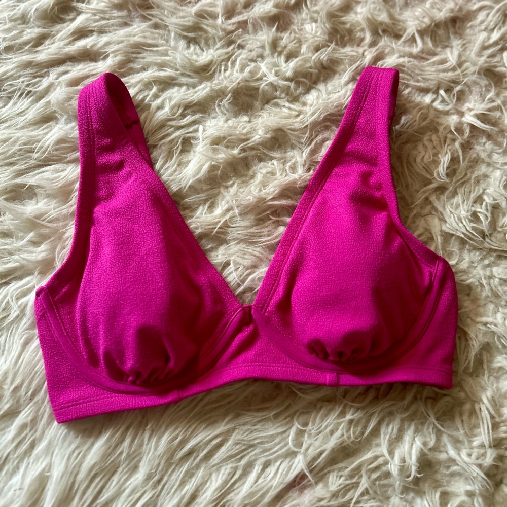NWOT Shade & Shore Vibrant Fuchsia Seamless Triangle Bra size 34D